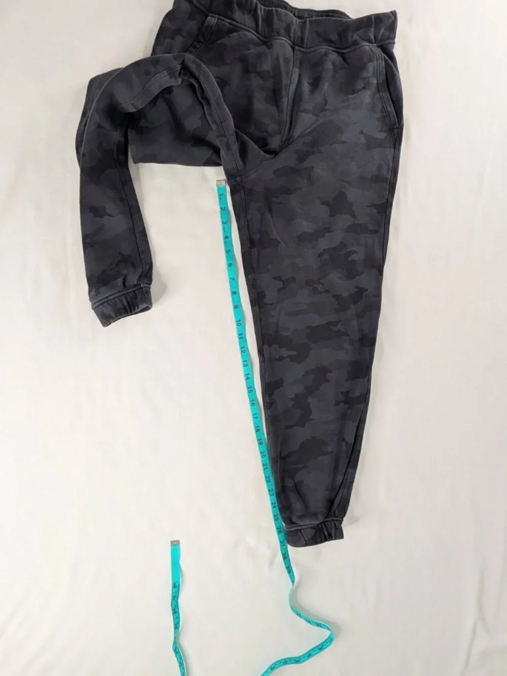 Lululemon Gray Black Camo Relaxed High Rise Jogger Camo Deep Coal Multi Gorpcore